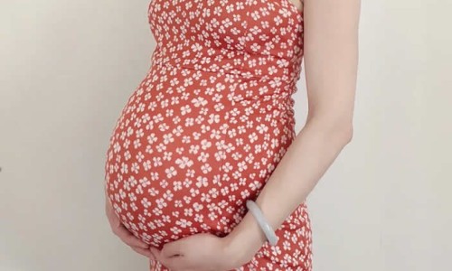 孩子身上起红点看什么科室专区_孩子身上出现小红点涂抹什么药专区_孩子身上起红点看什么科网